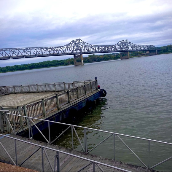 Meet your Posher, Lex - Picture 1 of 1